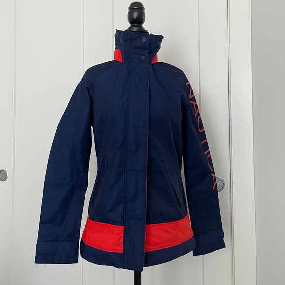 2𝒇𝒐𝒓$50 NAUTICA water resistant coat sizeXS - Picture 2 of 10